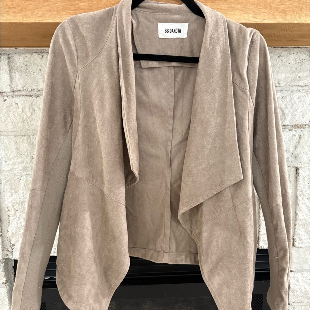 BB Dakota Women's Beige Waterfall Jacket